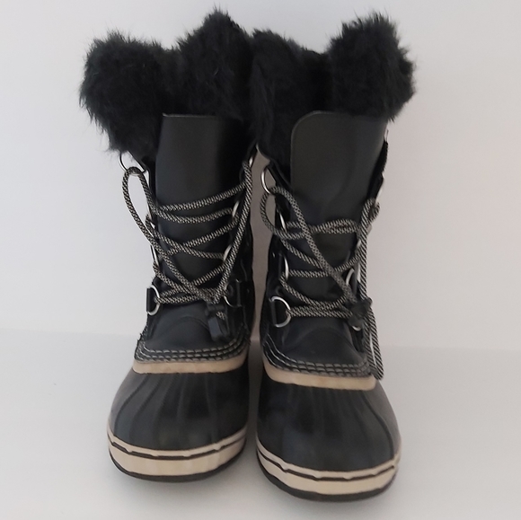 SOREL | Women's Joan of Arctic Winter Insulated Boots Black Size 5 - Picture 3 of 8